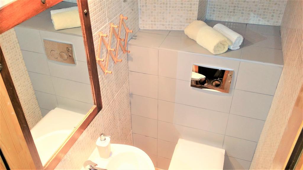 Authentic Mediterranean Apartment Σπλιτ Εξωτερικό φωτογραφία